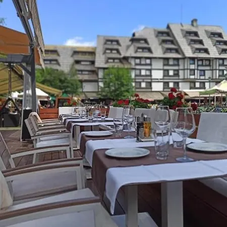 Megi - Konaci Maglic *