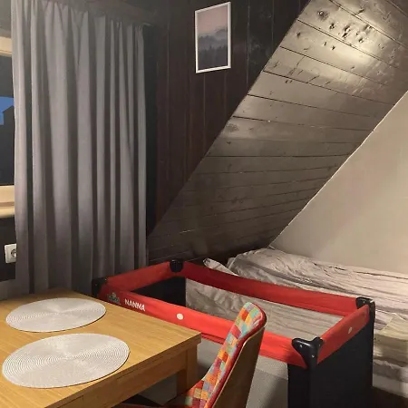 Megi - Konaci Maglic